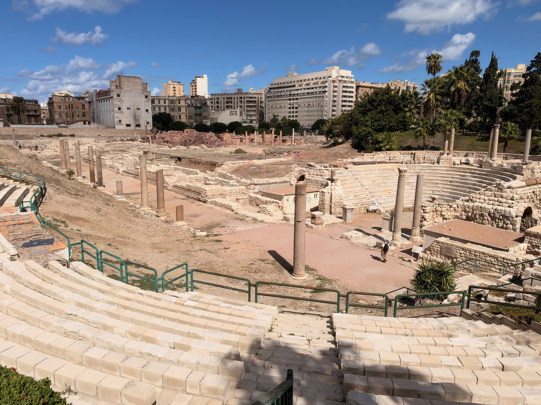 Ancient Roman Amphitheater-亚历山大必去景点