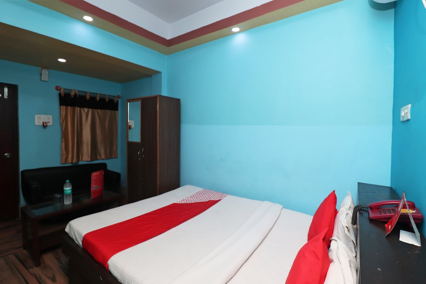 OYO 33444 Hotel Rudra-官方