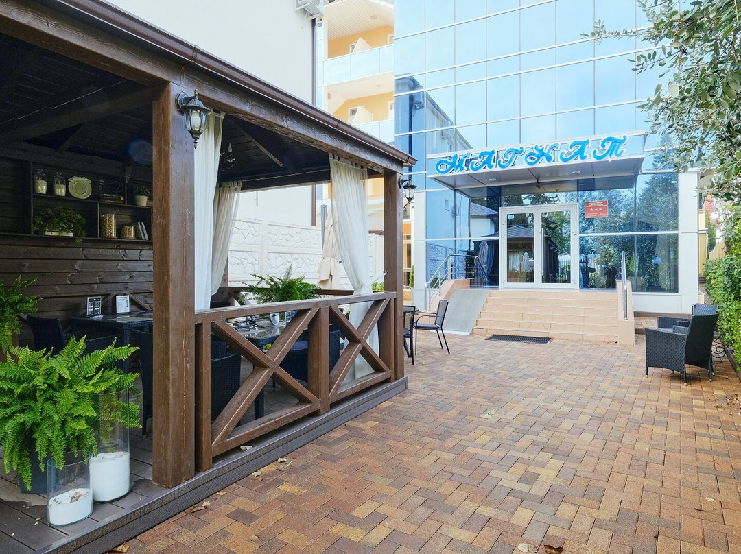 Verkhniy Yurt酒店住宿-Grace Magnat Hotel