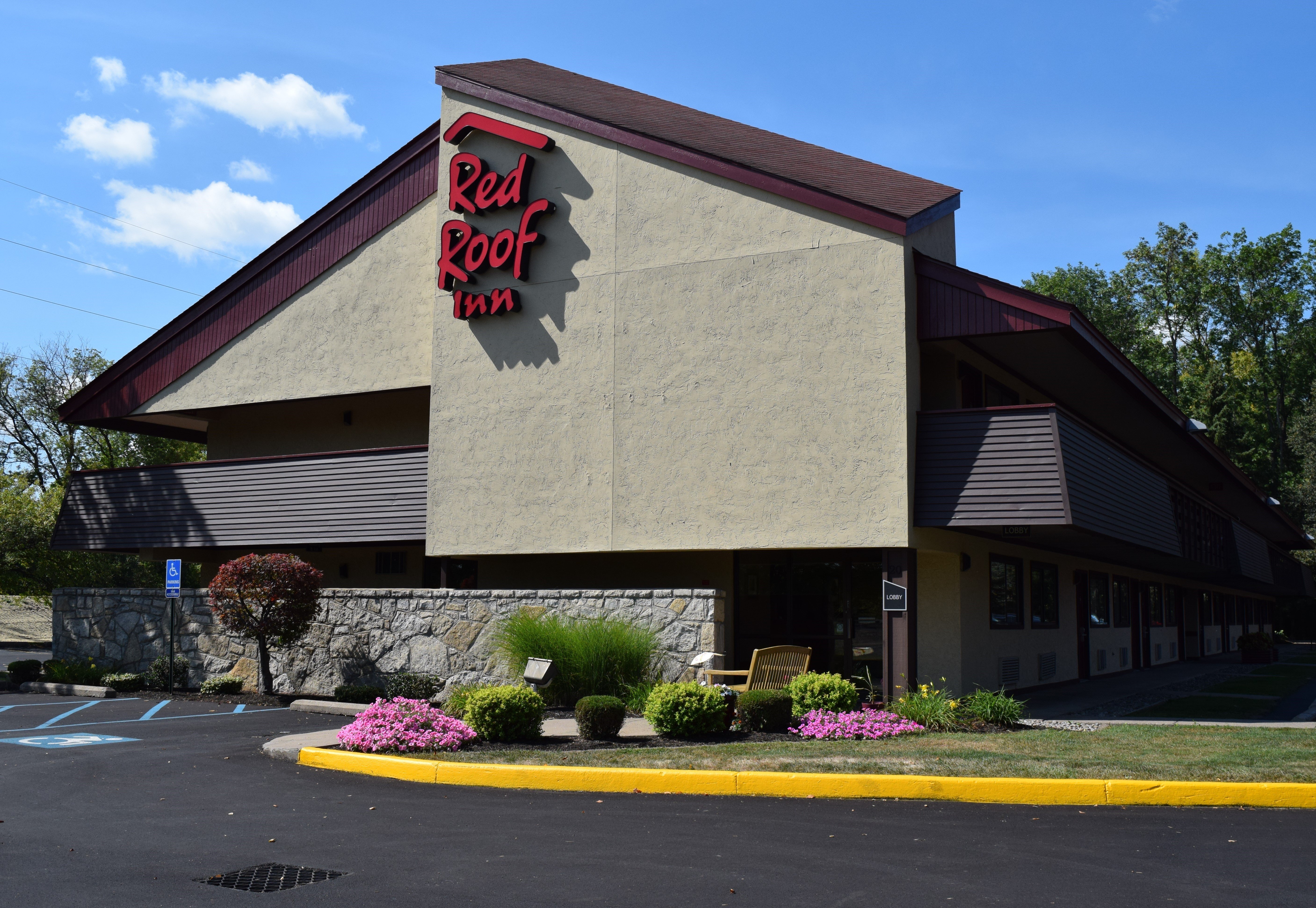 Red Roof Inn Utica-官方