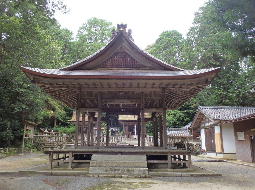 Toru Shrine-大津市必去景点