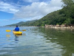 Anse Bois de Rose Beach景点图片