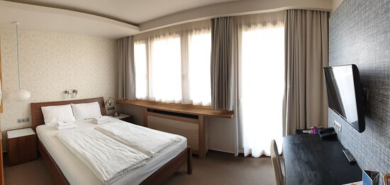 Imola Udvarhaz Dessert Hotel主图