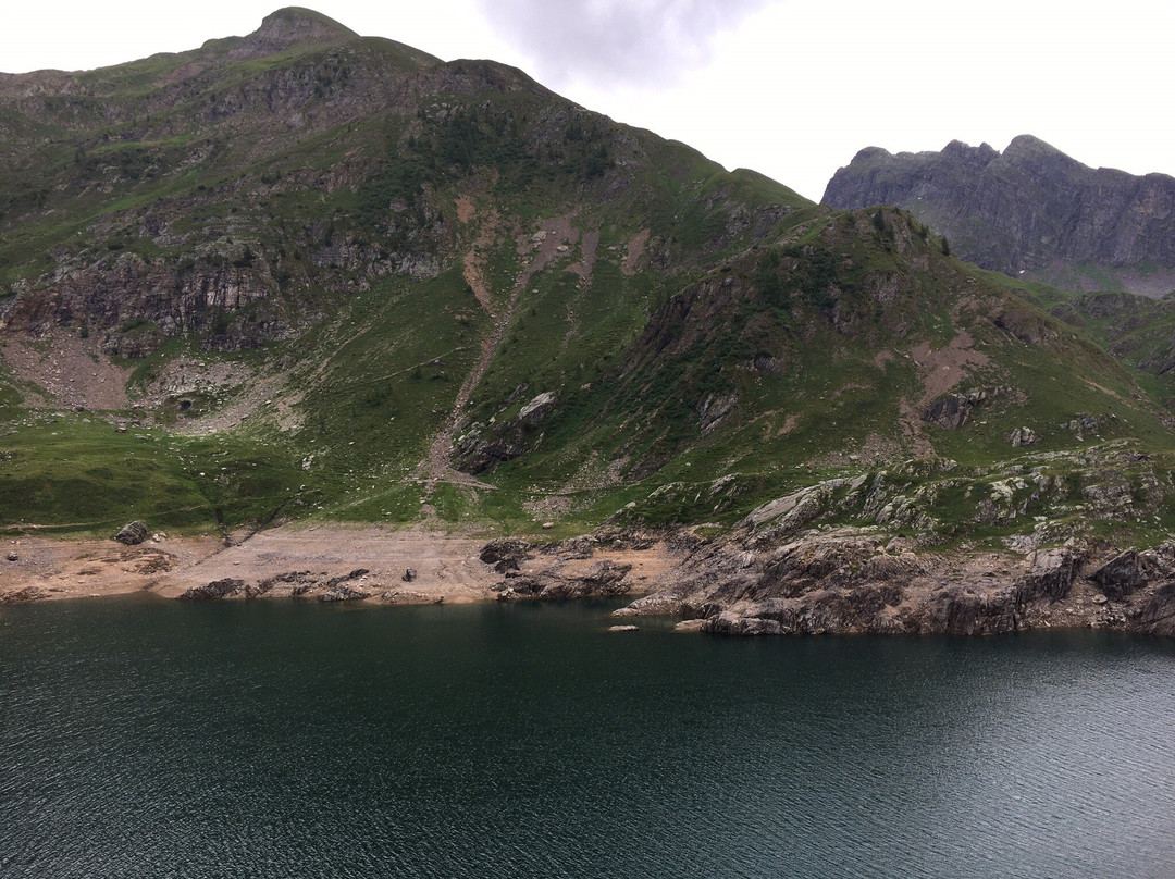 Laghi gemelli景点图片