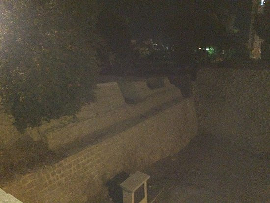 Medieval Venetian Walls-尼科西亚必去景点