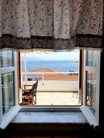 Aquarella Apartments主图