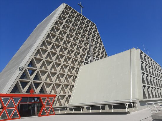 Tempio Mariano di Monte Grisa景点图片