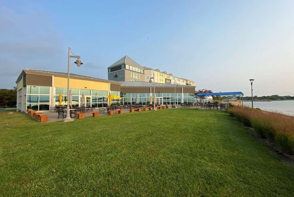 Geneva酒店住宿-日内瓦湖畔华美达酒店