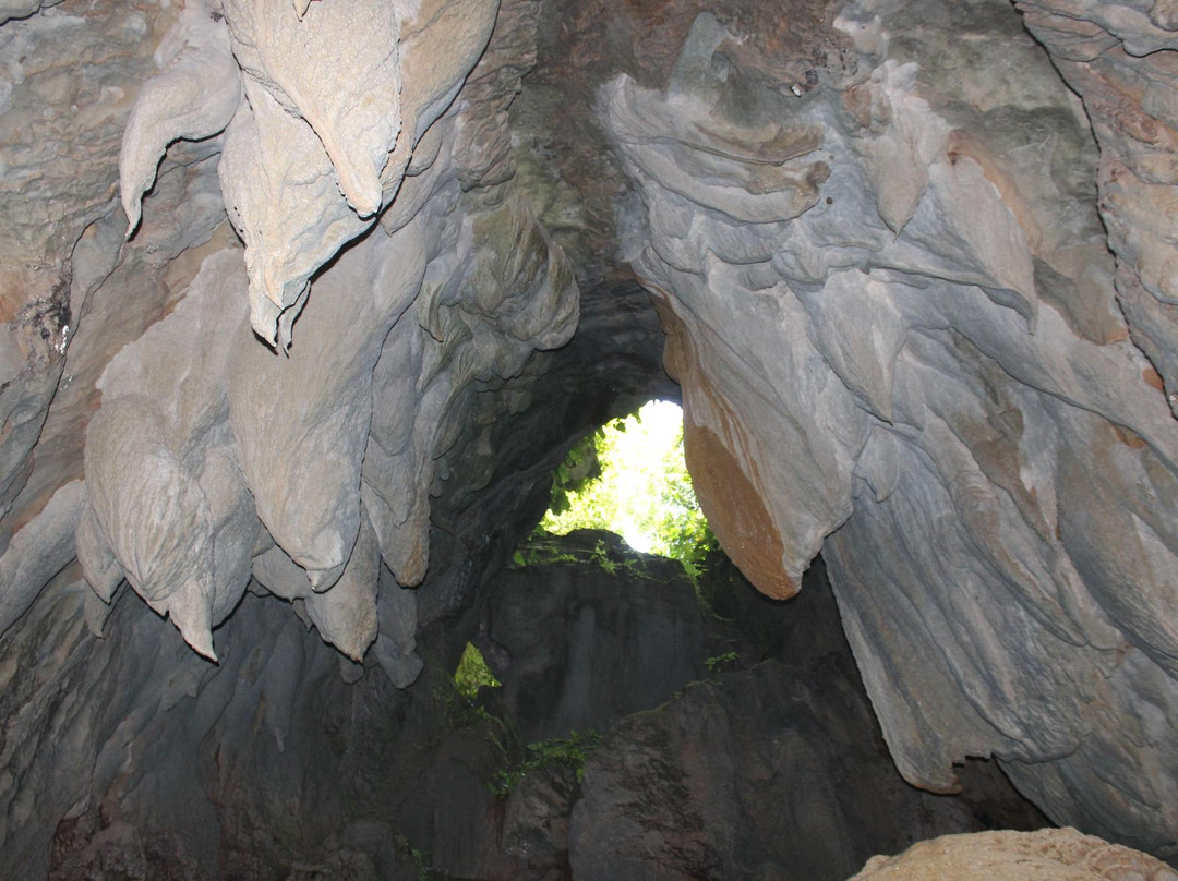 Cavinti Underground River and Caves Complex景点图片
