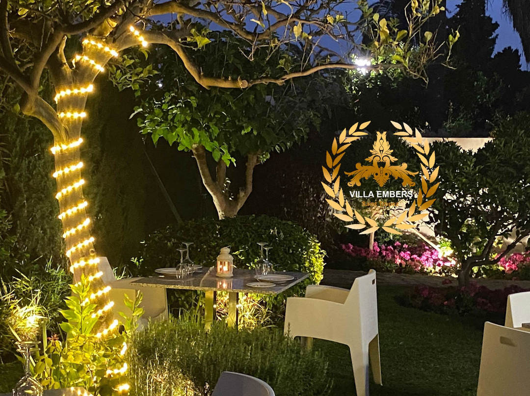 Villa Embers Restaurante