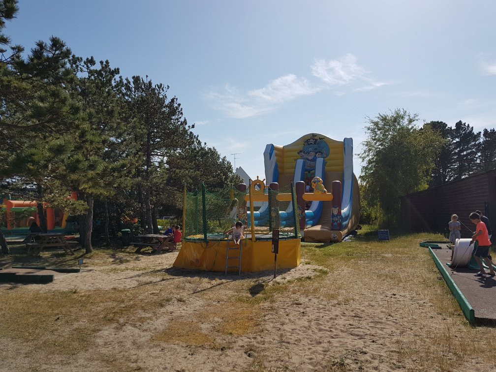 La Turballe旅游景点-Parc de Loisirs de La Turballe L'île Aux Pirates