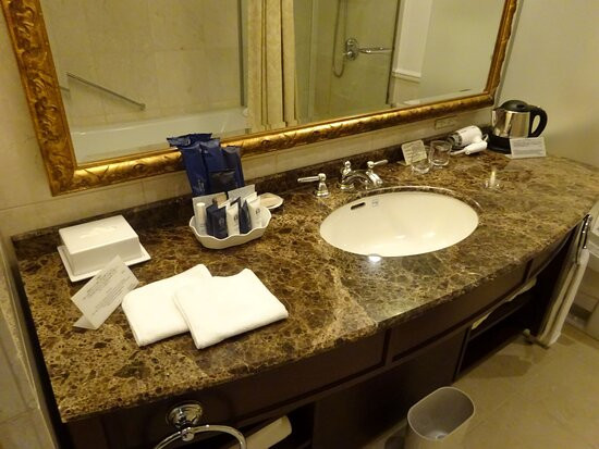 新格兰酒店主图