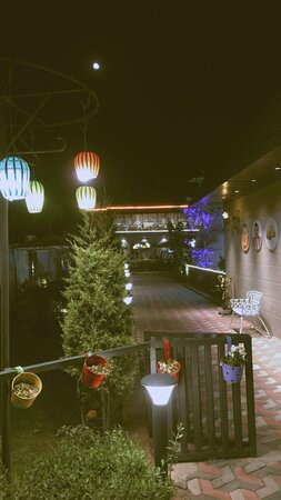 Chhotu Maharaj Cine & Restaurant