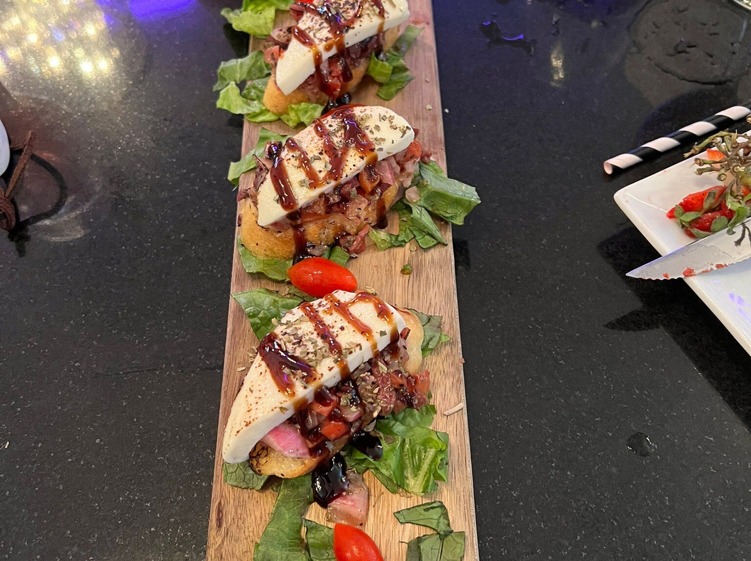 Casa Tapas & Cantina