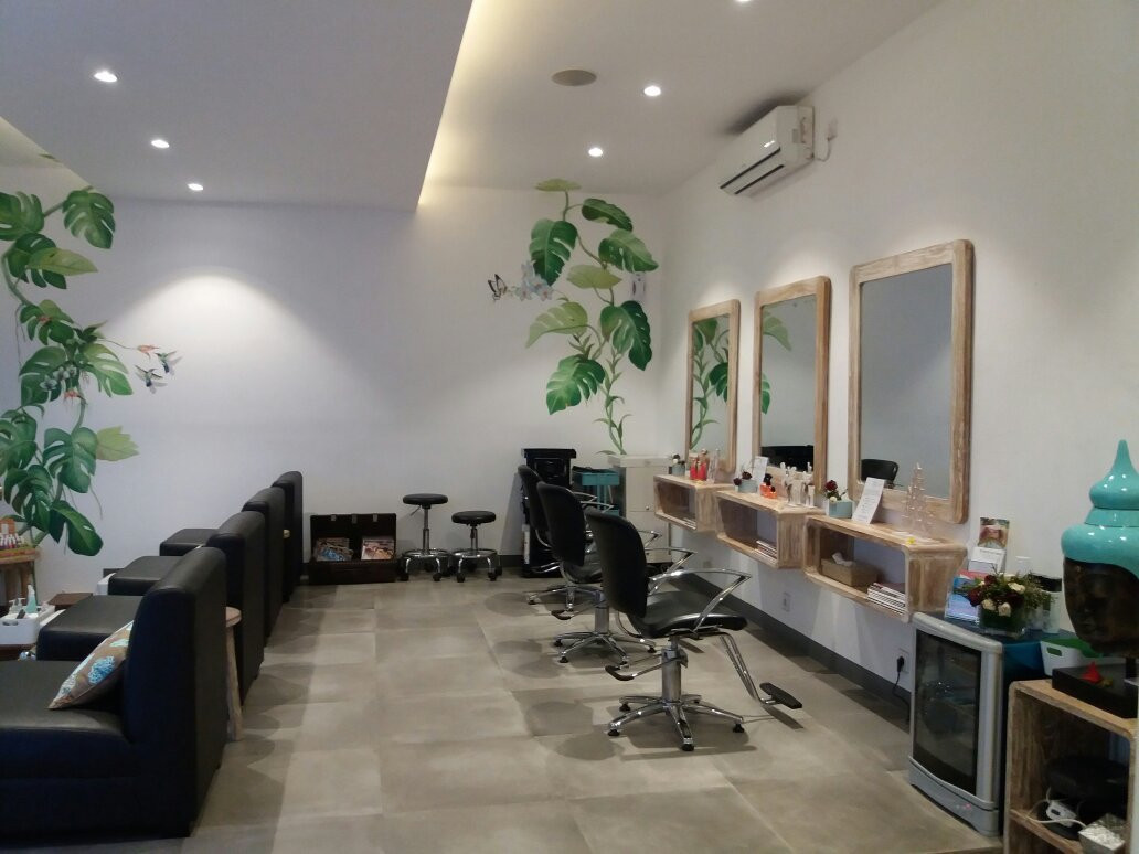 克罗柏坎旅游景点-Aliya Salon & Day Spa