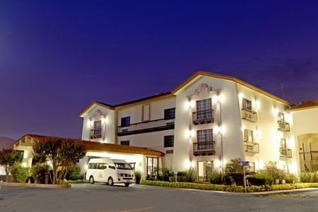 萨尔蒂酒店住宿-Quinta Dorada Hotel & Suites