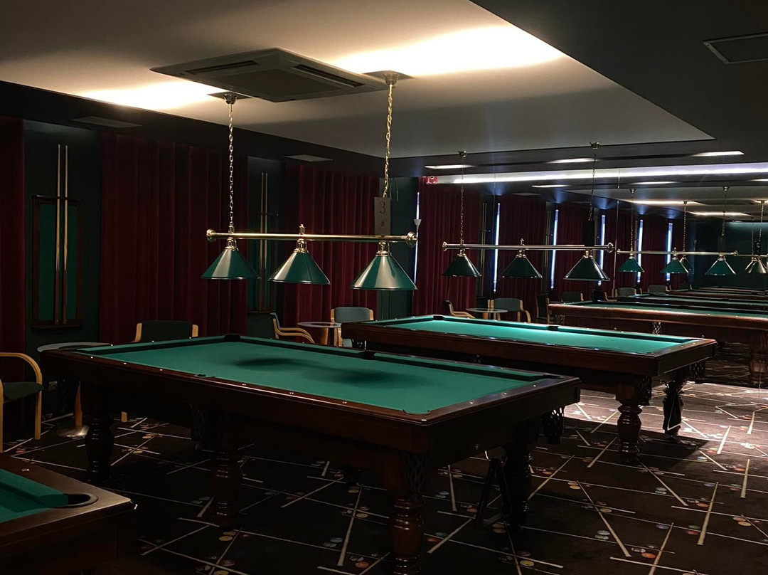 The Lounge - Billiards Club