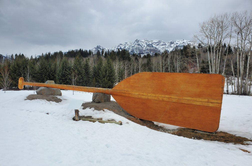 World's Largest Paddle景点图片