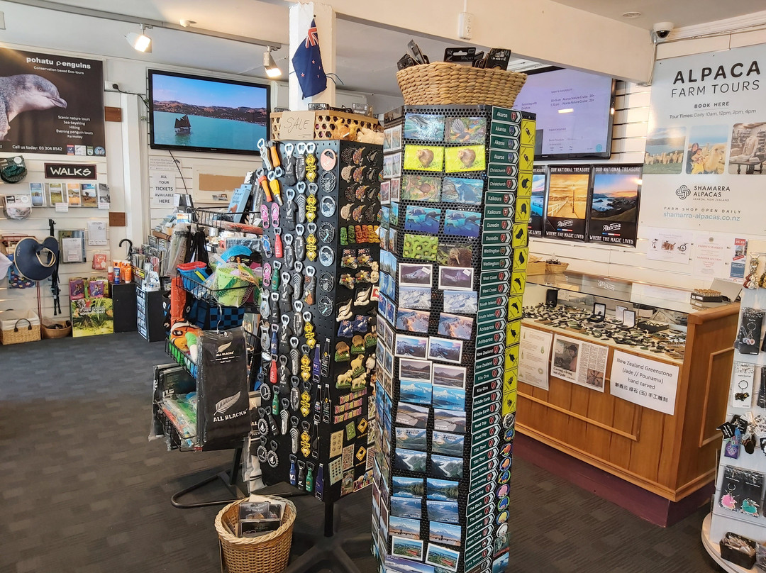 Akaroa isite Visitor Information Centre景点图片