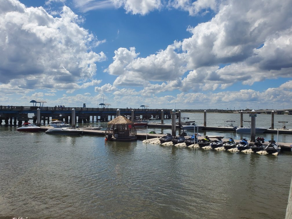 Beaches Marina LLC景点图片