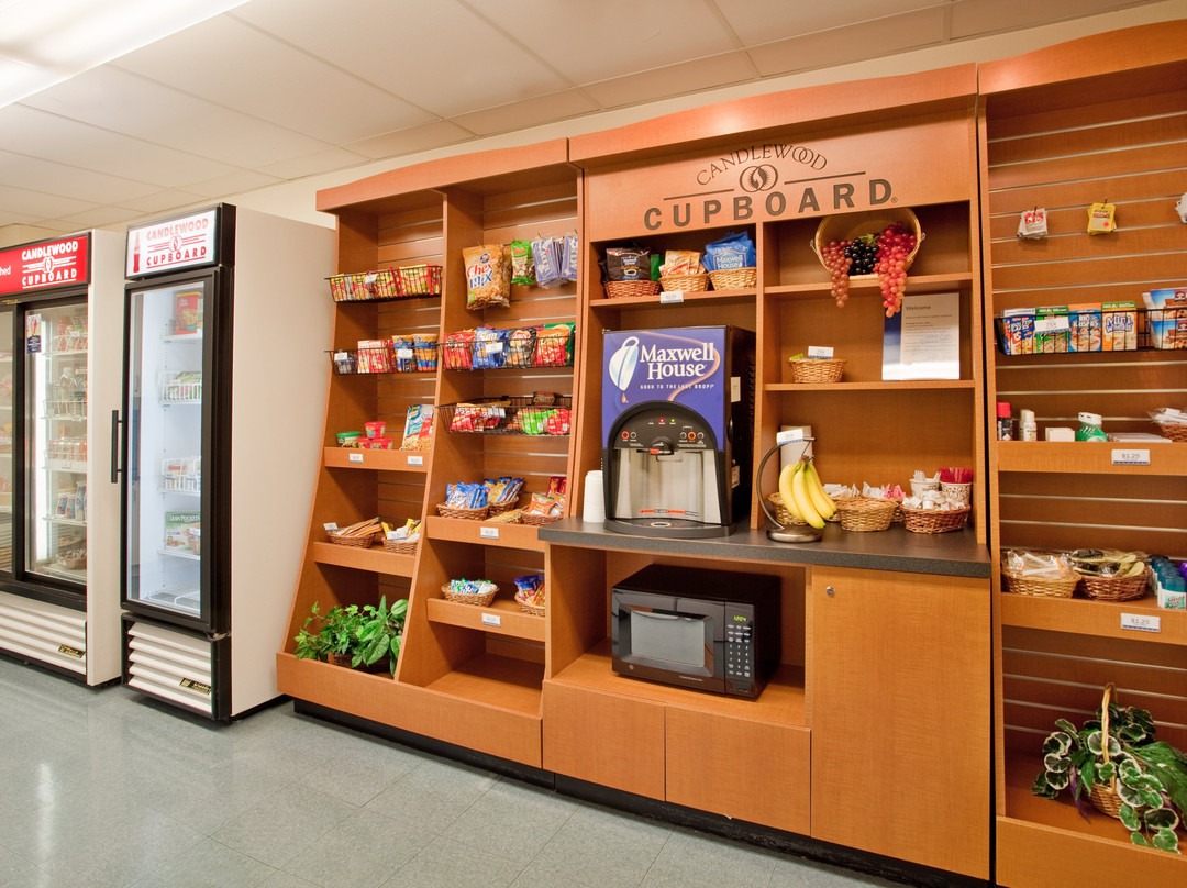 Candlewood Suites Rockford By IHG主图