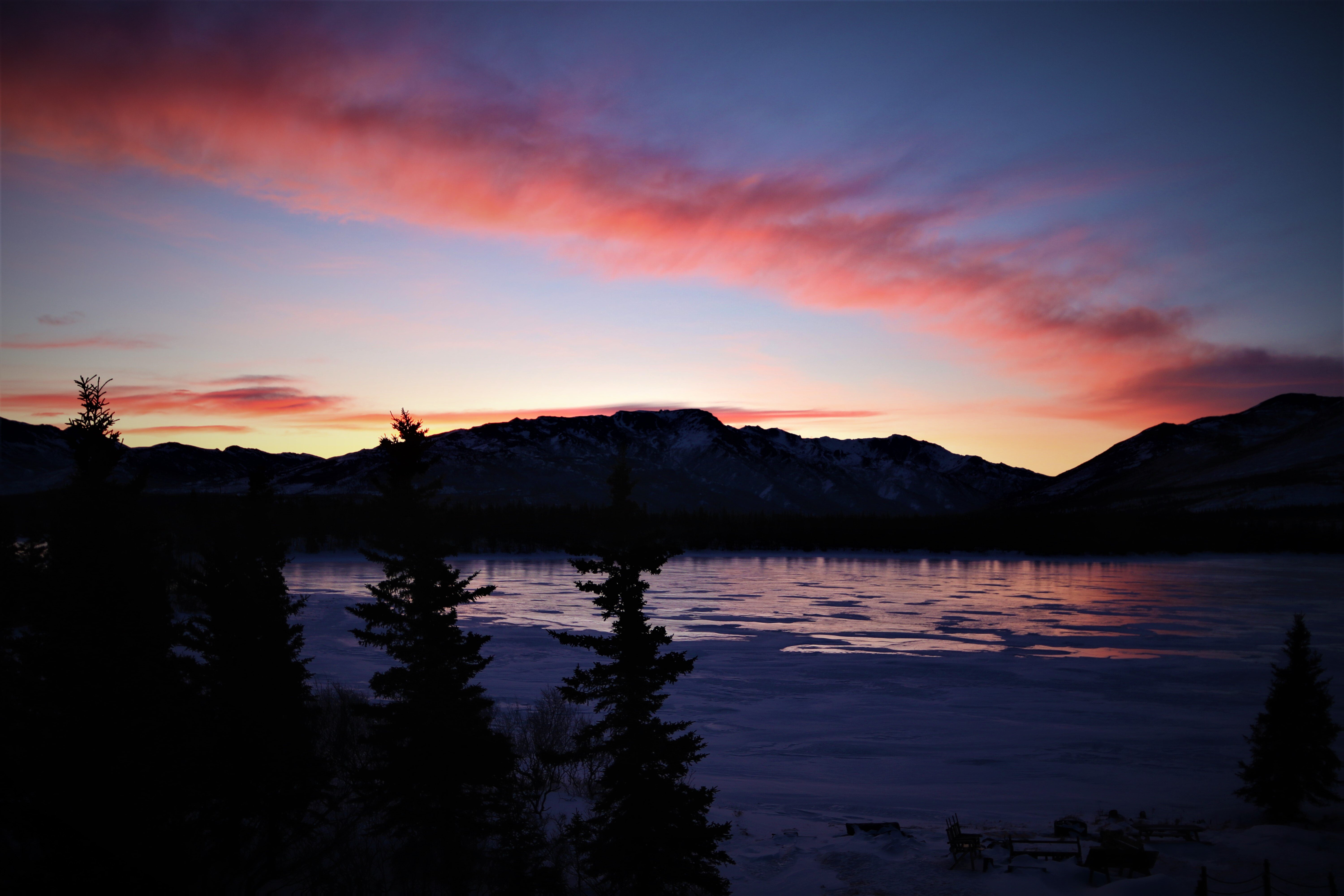 德那利湖景客栈-酒店景观