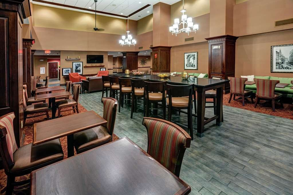 Hampton Inn & Suites Chadds Ford主图