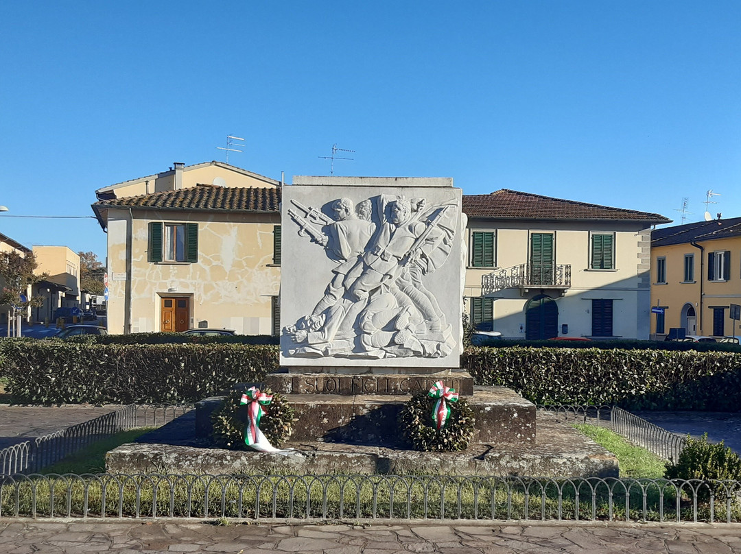 Monumento Ai Caduti Di Poggio A Caiano景点图片