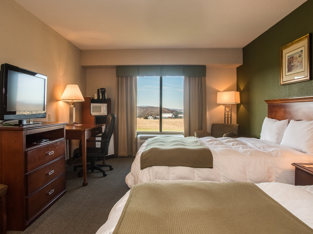 Round Hill Inn主图