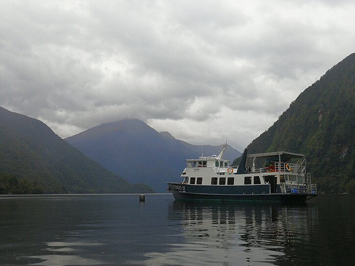 Fiordland Expeditions - Day Tours景点图片