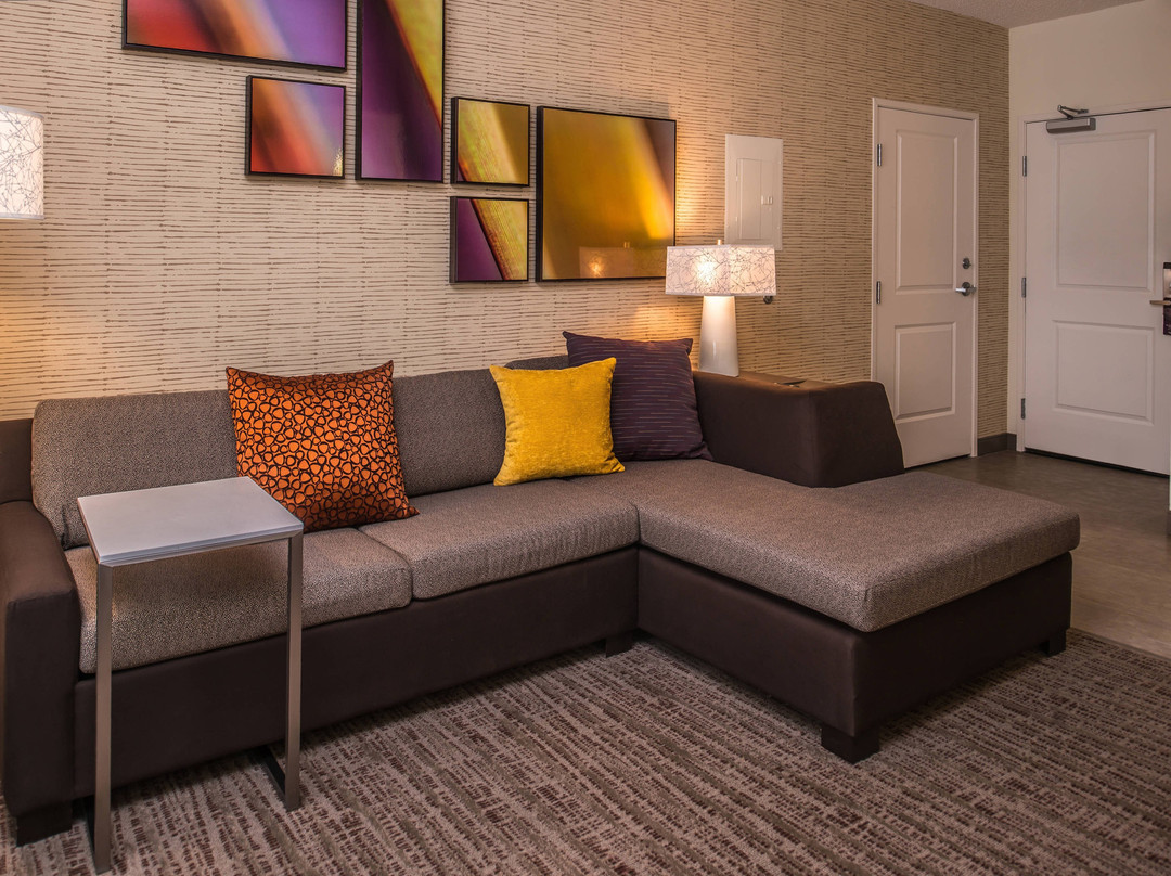 Residence Inn St Louis Westport主图