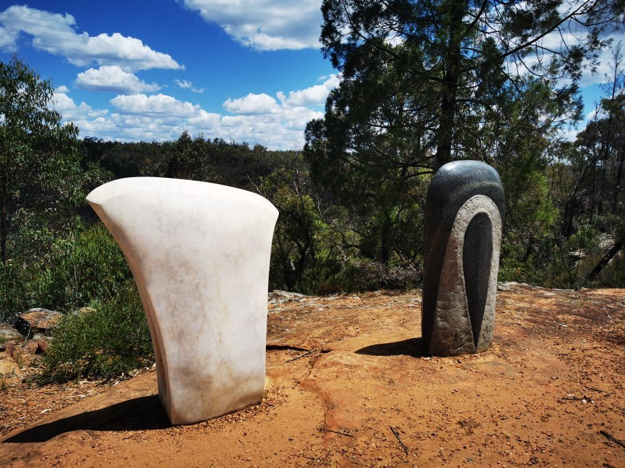Sculptures in the Scrub Trail景点图片