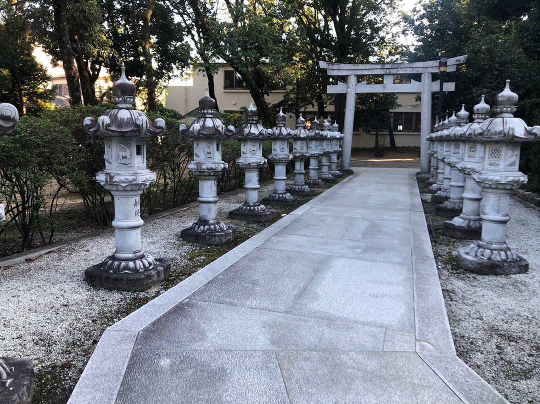 Iwashidu Shrine-宝冢市必去景点