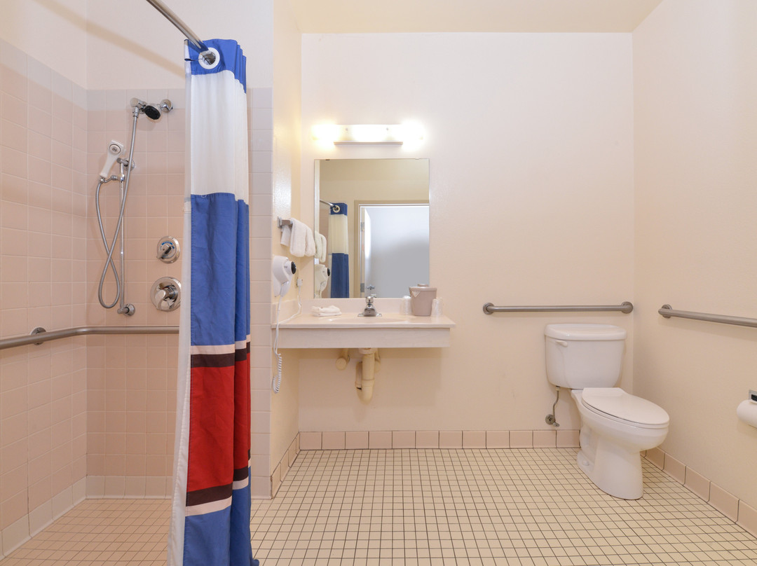 Red Roof Inn Clyde主图