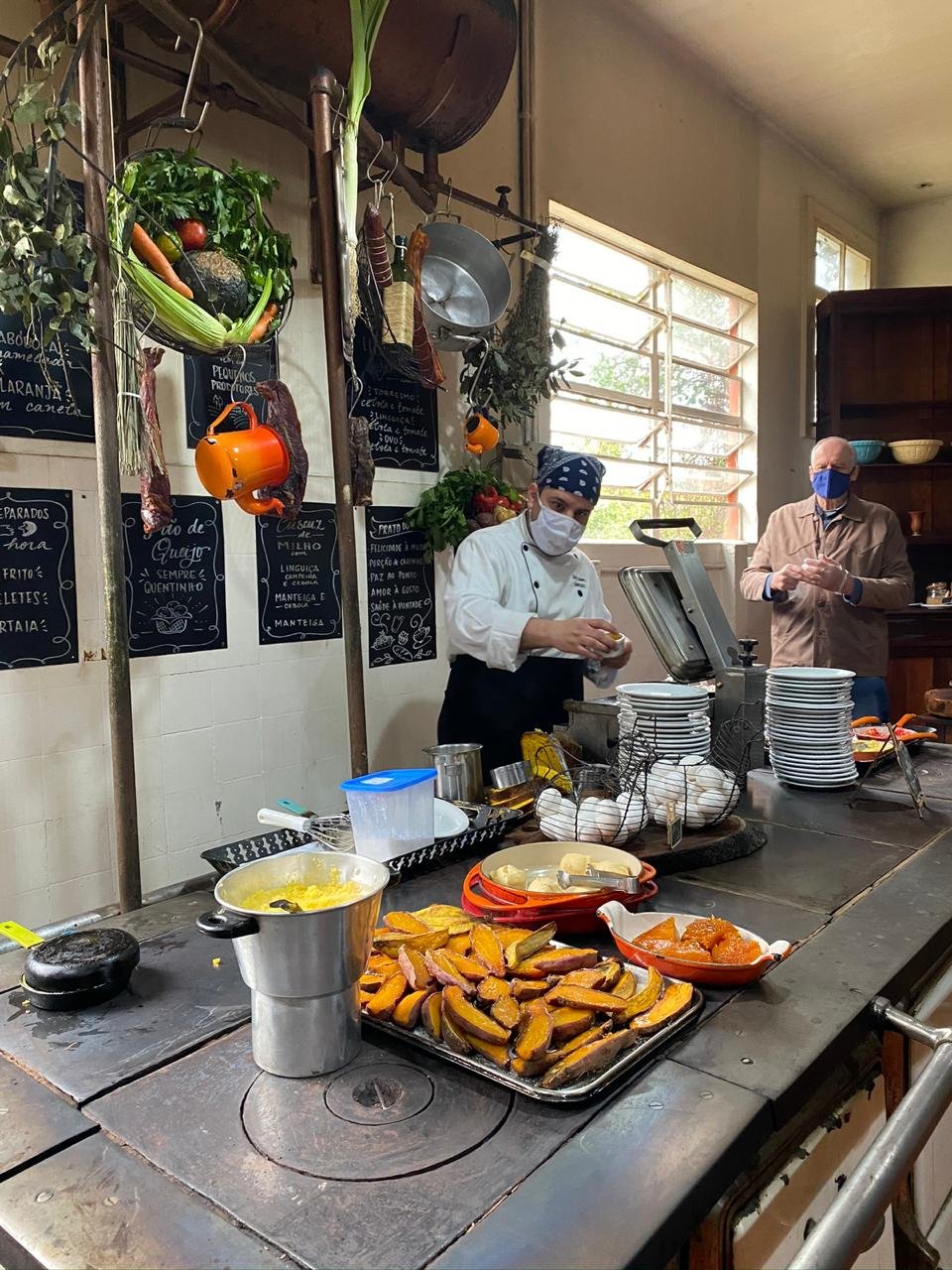 Hotel Parador Hampel-餐饮