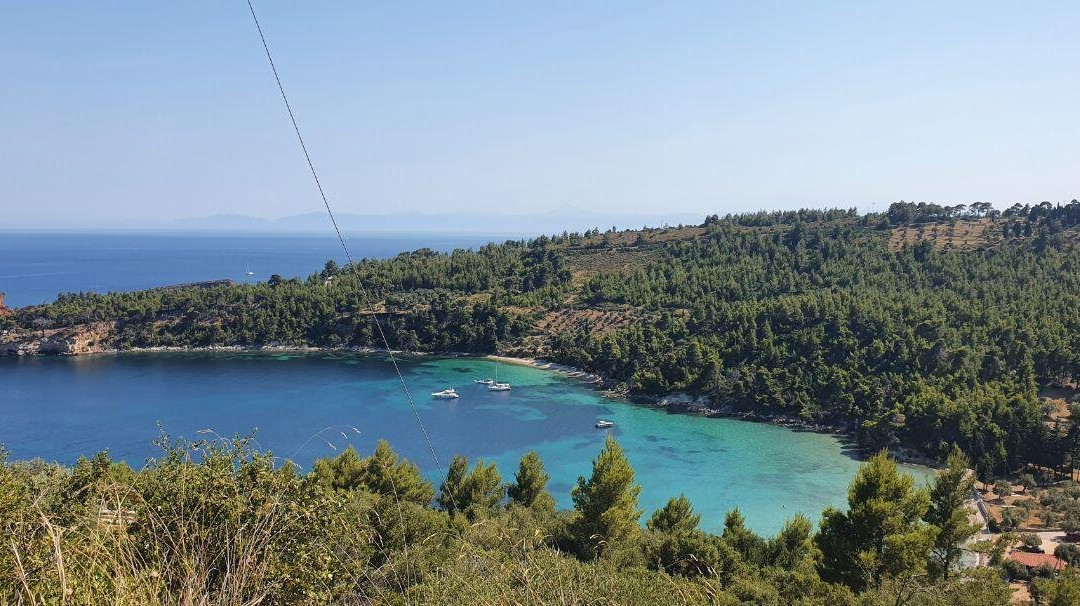 Leftos Gialos Beach景点图片