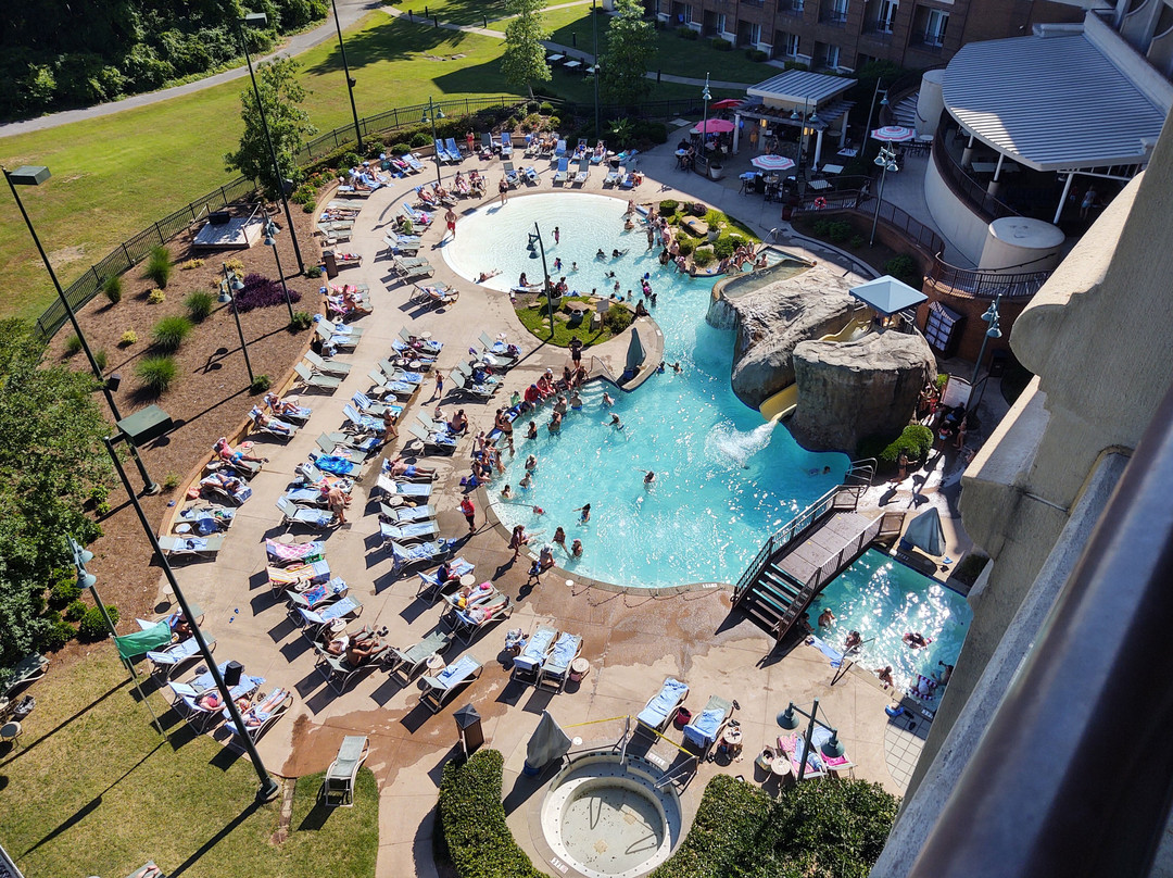 舒阿尔斯万豪水疗酒店主图