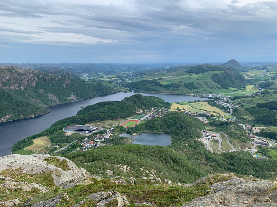 Storafjellet gapahuk景点图片
