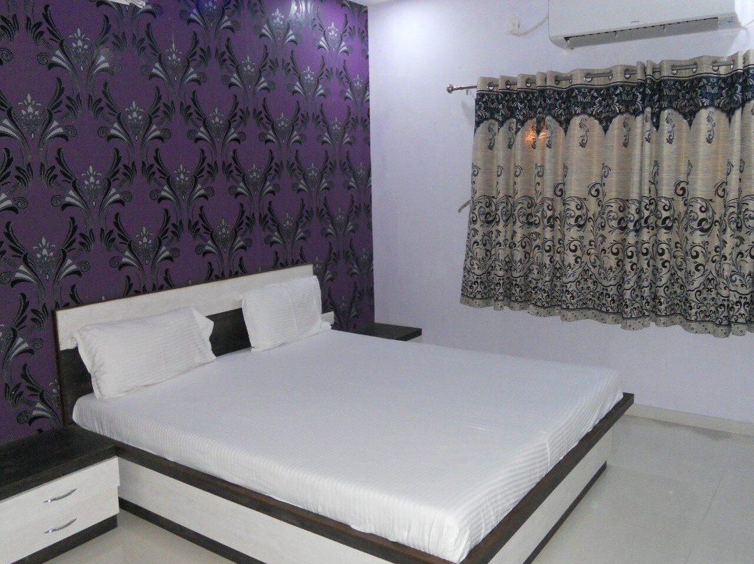 Malhaar Club and Resort主图