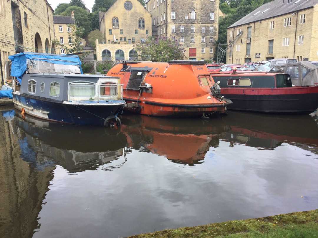 Sowerby Bridge Canalside景点图片