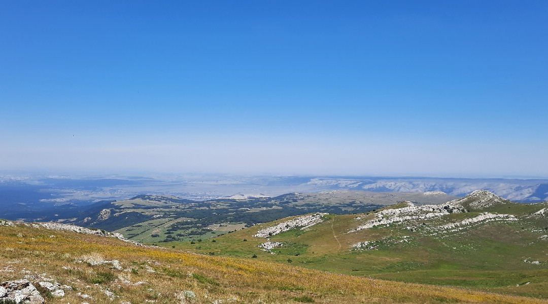 Mountain Massif Chatyr-Dag-克里米亚必去景点
