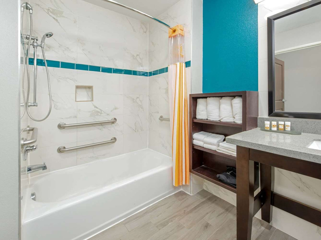 La Quinta Inn & Suites by Wyndham Houston Humble Atascocita主图