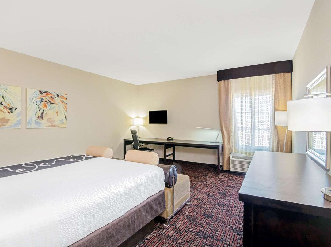 La Quinta Inn & Suites by Wyndham Elk City主图