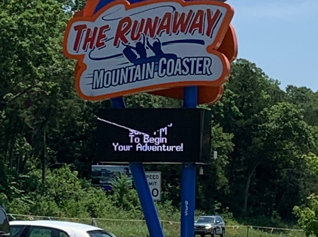 Runaway Mountain Coaster-布兰森必去景点