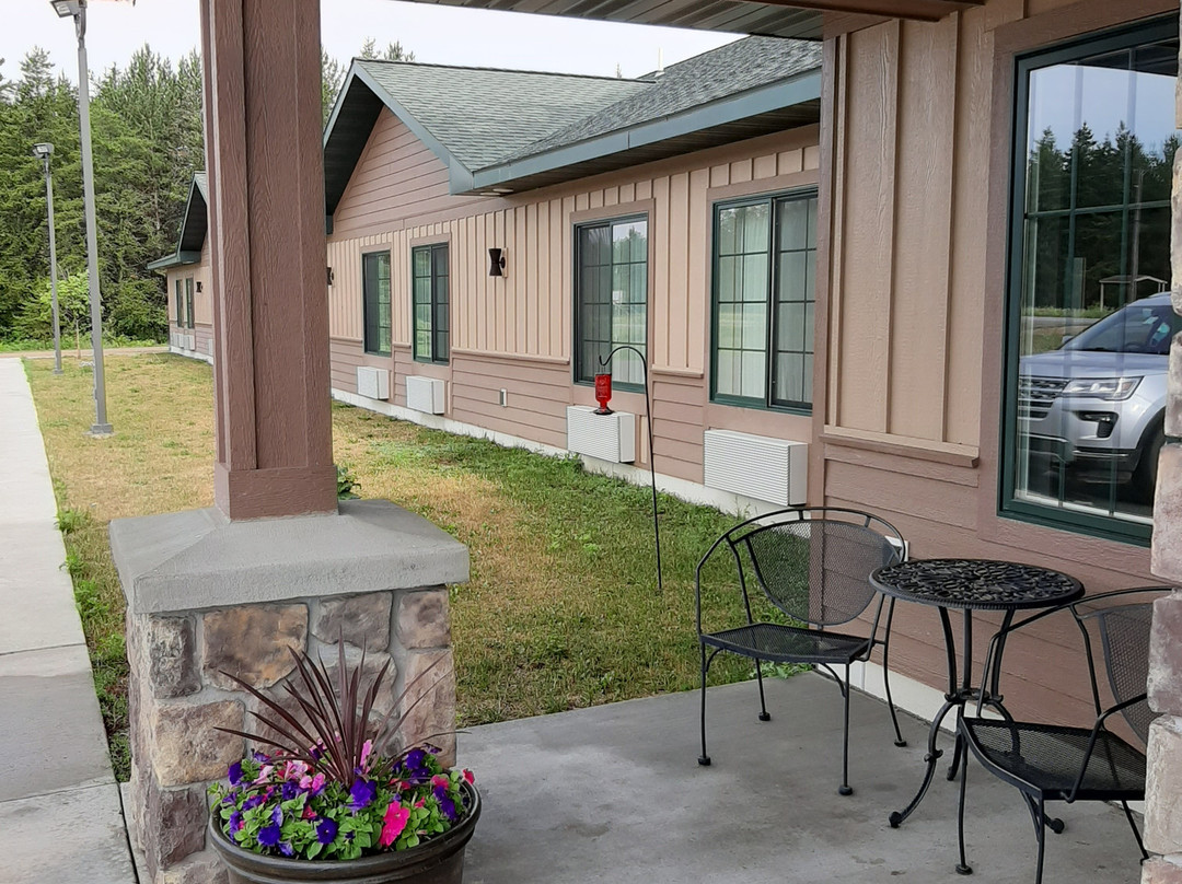 Junction Inn Suites & Conference Center主图