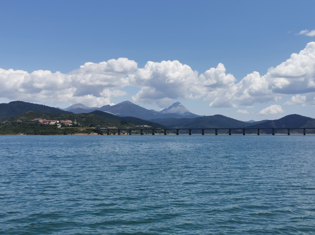 Paseos en Barco por el embalse de Riano景点图片