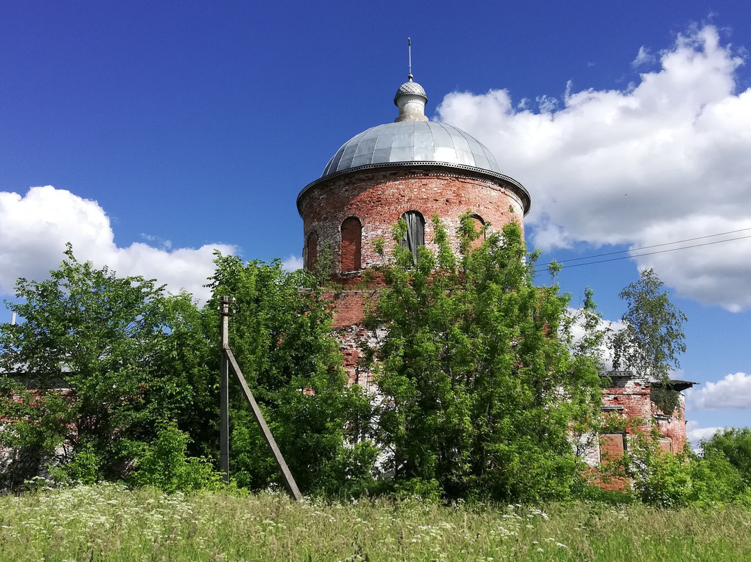 Smolenskoi Ikony Bozhiyey Materi Church-Kuligi必去景点