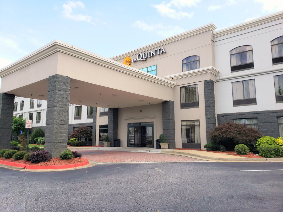 La Quinta Inn & Suites by Wyndham Kennesaw主图