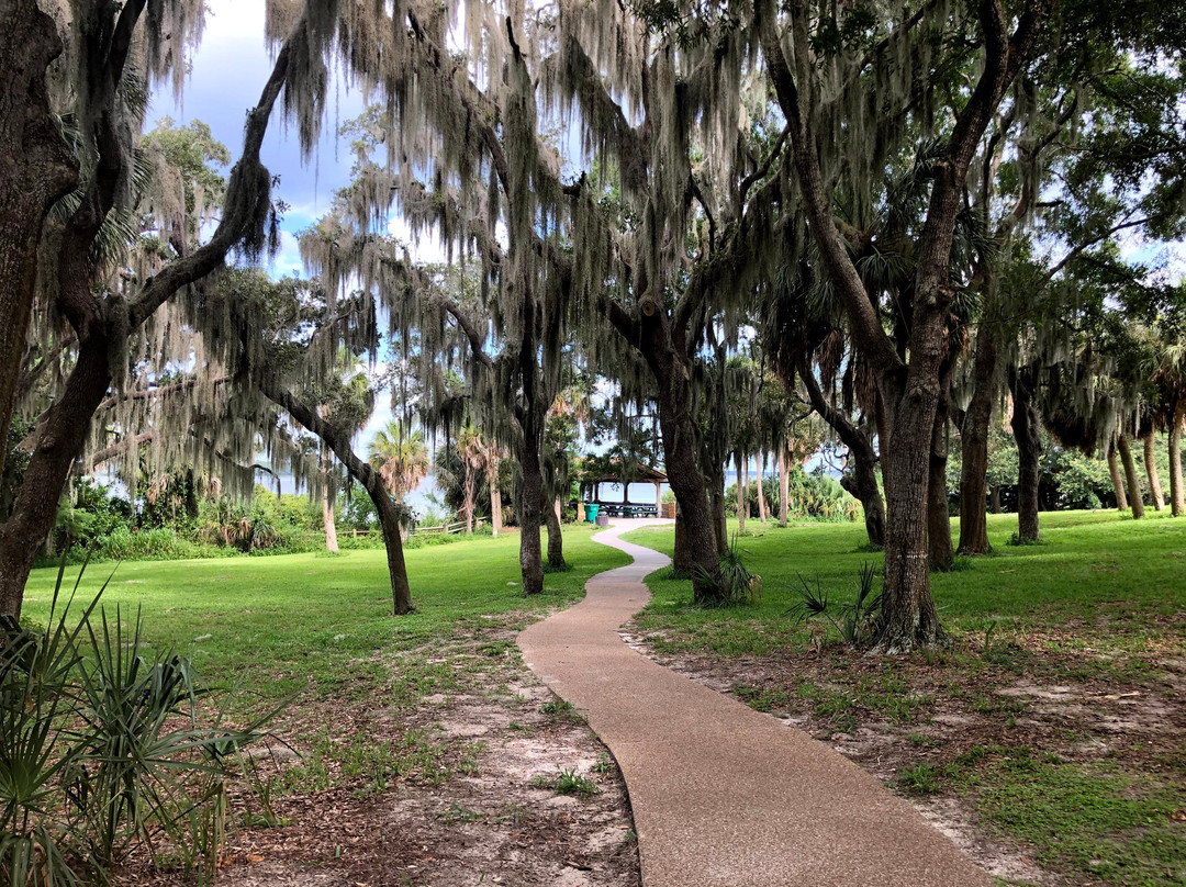 A. L. Anderson Park-塔彭斯普林斯必去景点