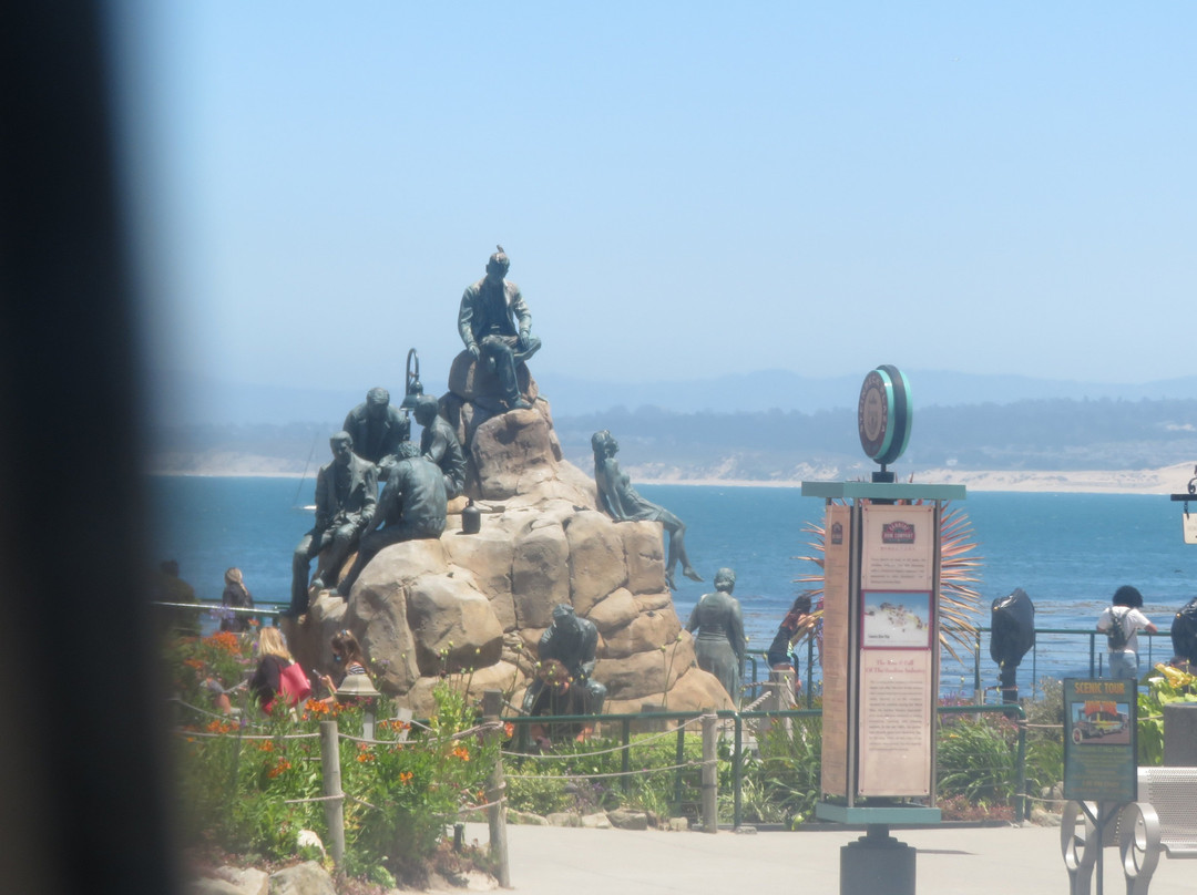 The Cannery Row Monument景点图片